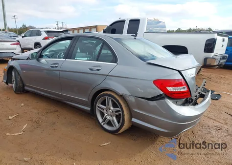 2012 Mercedes-Benz C 250 Sport из США, поврежденный, VIN WDDGF4HB0CA729145
